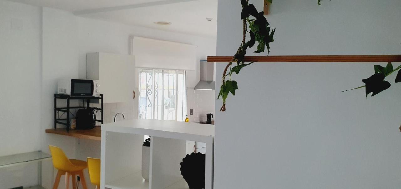 Apartamentos La Libertad Естепона Екстериор снимка