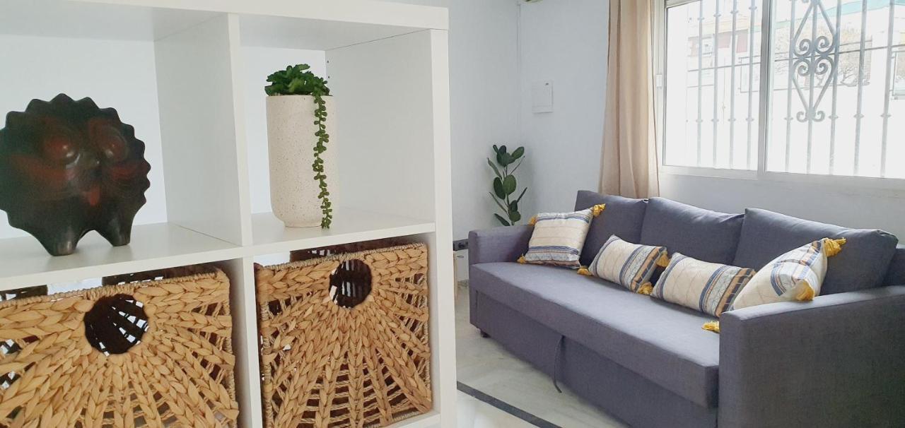 Apartamentos La Libertad Естепона Екстериор снимка